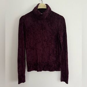 Gap crushed velvet turtleneck small petite